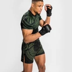 Venum Nakahi Rashguards - Short Sleeves - Black/Khaki -Cheap Boxing Store 0 252Fa 252F6 252Fe 252F0a6e8d31aada7e00f105ffe05b75d37c7bba2e6b RASH SS NAKAHI BLACK KHAKI 03 d8d96d78 13a6 41fe 9339 26d09dd282ae