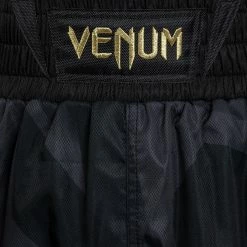 Venum Razor Boxing Shorts - Black/Gold -Cheap Boxing Store 0 252Ff 252F2 252Ff 252F0f2fe221b4c31a2ec96089a84b3911479fab93ac Razor H 9 babaeb79 ab4e 48de 8b17 365d4ec05915