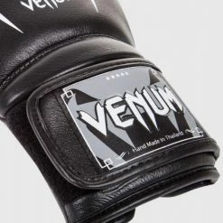 VENUM CUSTOM Giant 3.0 Boxing Gloves -Cheap Boxing Store 17a24da40421e97bb0454236ec067b8eb6bfb4c1 BG GIANT 3 0 BLACK HD 04