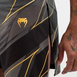 UFC Venum Authentic Fight Night Men's Gladiator Shorts - Champion -Cheap Boxing Store 1 252F3 252Fa 252F7 252F13a70461a2b699ecb7673ff98eb2ca3c77fa6637 VNMUFC 00003 126 07