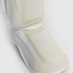 Venum Elite Standup Shinguards - White/White -Cheap Boxing Store 1 252F5 252Fe 252F5 252F15e5a39a4b6077cecb7e069cfab7603cc4ac81ec SHINGUARDS ELITE IVORY WHITE 08