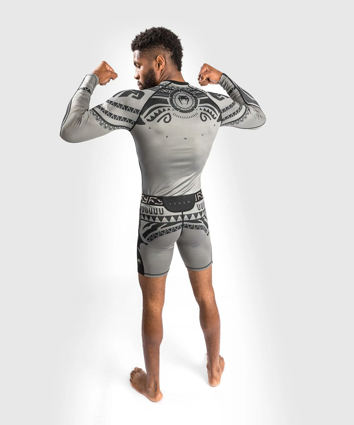 Venum Nakahi Rashguard - Long Sleeves - Grey 8 Venum Nakahi Rashguard - Long Sleeves - Grey - Image 6