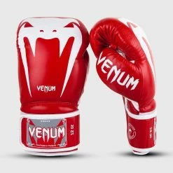 Venum Giant 3.0 Boxing Gloves - Nappa Leather - Red