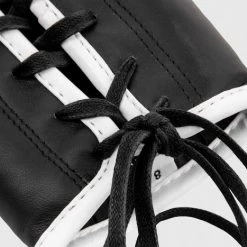 VENUM CUSTOM Giant 2.0 Pro Boxing With Laces -Cheap Boxing Store 630b976fa6c9ff8c7a7c591d67e11ae9e42e741a IMG 7938 copie