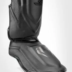 Venum Elite Evo Shin Guards - Black/Black -Cheap Boxing Store 6 252F5 252Fe 252F6 252F65e61541a6b38c97c188f74edd8cfee1982b9a31 SHINGUARD ELITE EVO BLACK BLACK 05