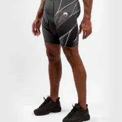 UFC Venum Authentic Fight Night Men's Vale Tudo Shorts - Long Fit - Black -Cheap Boxing Store 8 252F2 252Fa 252Fb 252F82ab49d667ef075953011e2456ad94d3204cba63 VNMUFC 00008 001 02