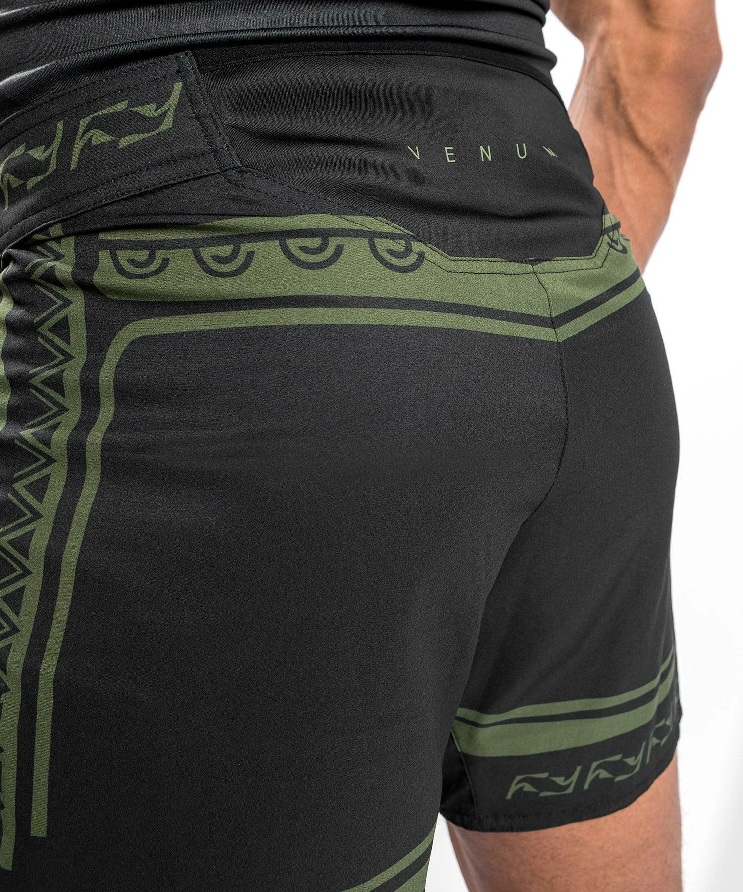 Venum Nakahi Fightshort - Black/Khaki - Image 5