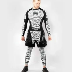 Venum Defender Fightshort - Urban Camo -Cheap Boxing Store 8 252Fe 252F8 252F4 252F8e848de8baa46fa74ce91a58922aa5b87e107d88 FS DEFENDER URBANCAMO SD 06