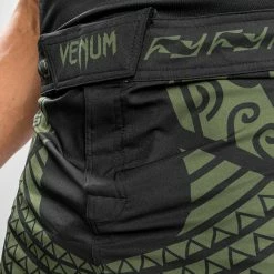 Venum Nakahi Fightshort - Black/Khaki -Cheap Boxing Store 9 252F0 252F0 252F5 252F9005a7add833908e082ca704bd1ca3046139b939 FS NAKAHI BLACK KHAKI 06 80a77f72 2b9b 4a58 9499 9a4b6ee842bf