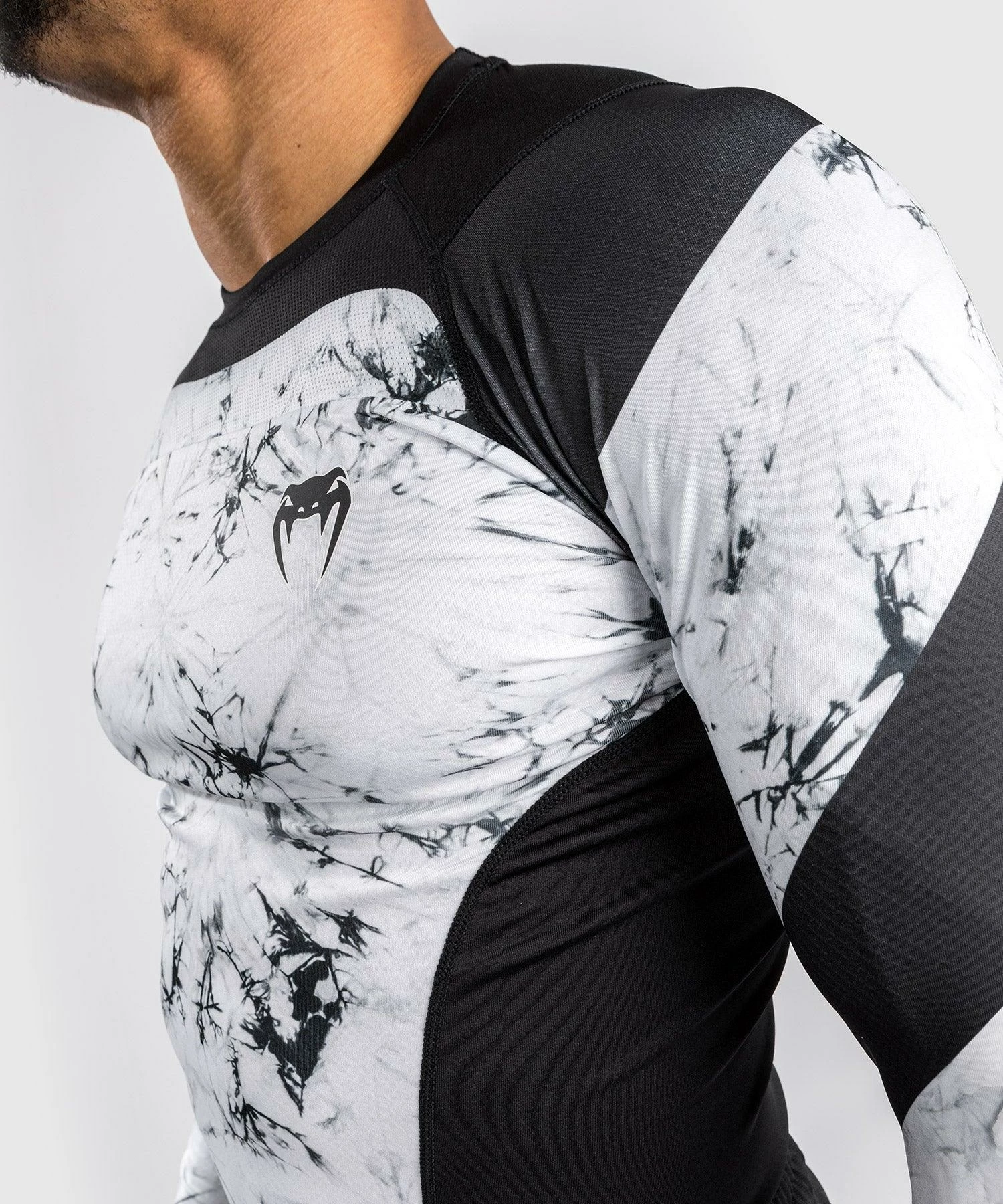 Venum G-Fit Marble Rashguard - Long Sleeves - Marble - Image 4