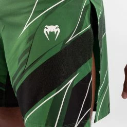 UFC Venum Authentic Fight Night Men's Gladiator Shorts - Green -Cheap Boxing Store 9 252Fc 252Fc 252Fc 252F9ccc056c2d7907089a5b751fa64332c35187b61c VNMUFC 00003 005 07 d8a22cf0 4ab8 411e add0 5e96d3aecc9e