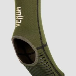 Venum Kontact Evo Foot Grips - Khaki/Gold -Cheap Boxing Store ANKLES SUPPORT KONTACT EVO KHAKI GOLD 1500 02 1