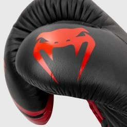 Venum Shield Pro Boxing Gloves - With Laces - Black/Red -Cheap Boxing Store IMG 8321 copie c8d5baba 51a4 4f2b b6bb fb37e1d9ef52