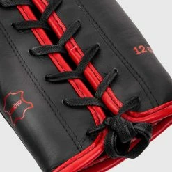 Venum Giant 2.0 Pro Boxing Gloves - With Laces - Black/Red -Cheap Boxing Store IMG 8324 copie 0a61b229 c06b 40d0 ae68 9b6065f29725
