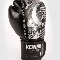 Venum YKZ21 Boxing Gloves - For Kids - Black/White 15 Venum YKZ21 Boxing Gloves - For Kids - Black/White -Cheap Boxing Store c 252F6 252F1 252Fe 252Fc61e1c63e26ae691a45095316d0de4ff575d8be7 BG YAKUZA BLACK WHITE 06