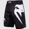 Venum Light 3.0 Fightshorts - Black/White -Cheap Boxing Store d 252F0 252F7 252F5 252Fd0758d44e86bc23cf9320afbcbca7eb17d065e61 FS LIGHT 3.0 BLACK 01