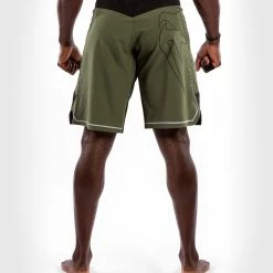 Venum Light 4.0 Fightshort - Khaki/Silver -Cheap Boxing Store d 252Fd 252F8 252F3 252Fdd8378b100210daafcfcf2b85e7dac670ca0ec63 FS LIGHTS4.0 KHAKI SILVER 04