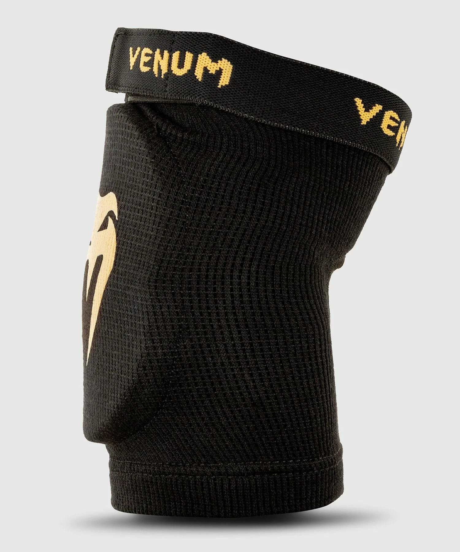 Venum Kontact Elbow Protector - Black/Gold - Image 4