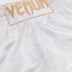 Venum Muay Thai Shorts Classic - White/Gold -Cheap Boxing Store e 252Ff 252F8 252F0 252Fef808cc0a1ae0f017cddec43b66e70f34048e489 SHORT MUAY THAI CLASSIC WHITE GOLD HD 03