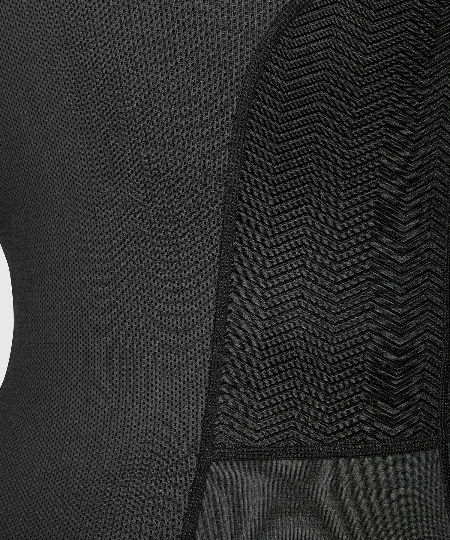 Venum G-Fit Rashguard - Long Sleeves - Black - Image 6