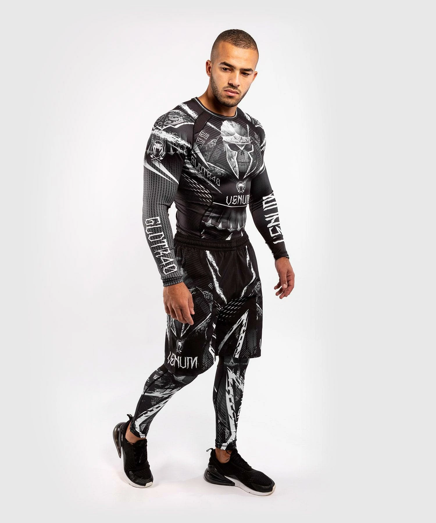Venum GLDTR 4.0 Rashguard - Long Sleeves - Image 7