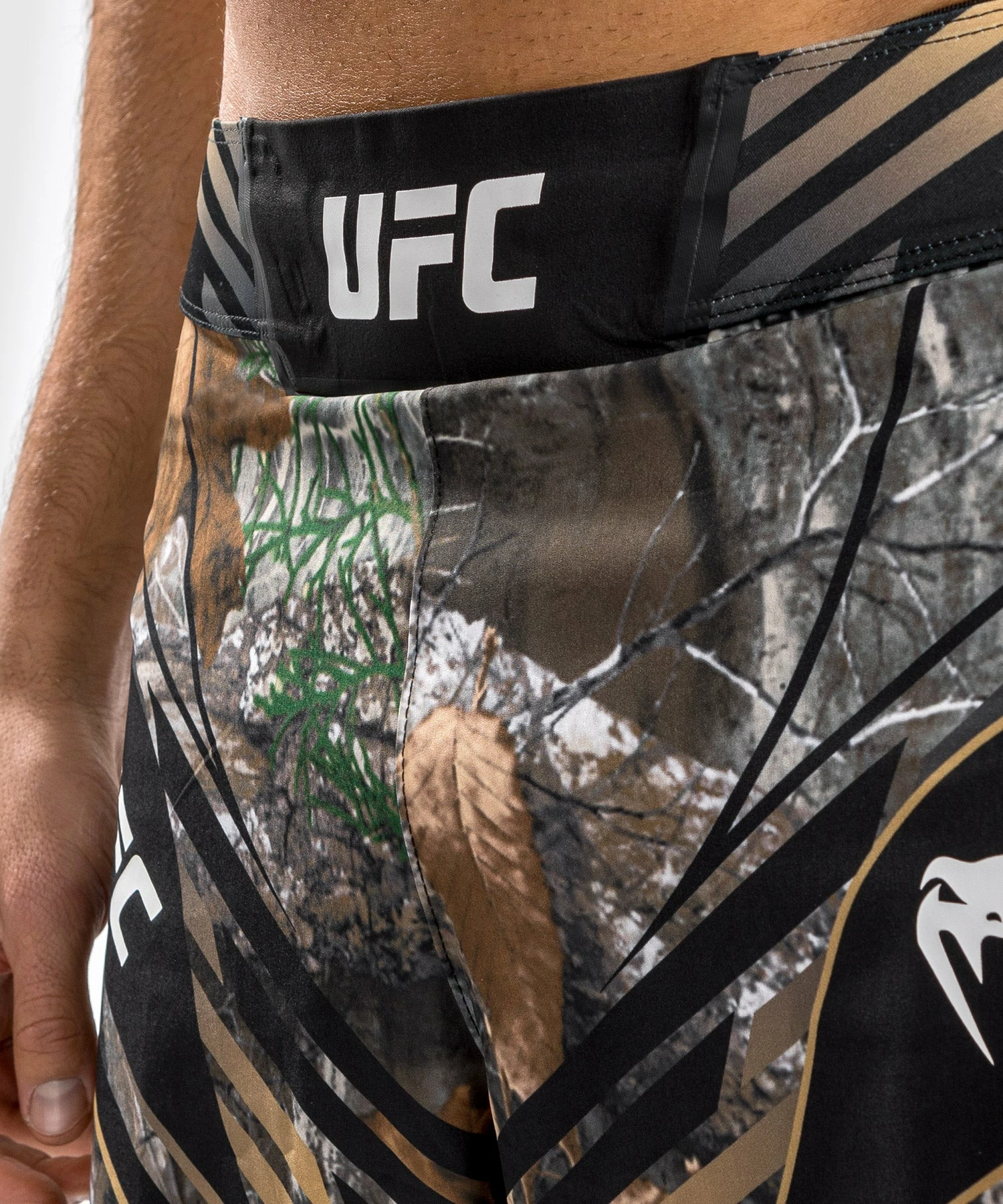 UFC Authentic Fight Night Realtree Camo Fightshort By Venum 7 UFC Authentic Fight Night Realtree Camo Fightshort By Venum - Image 5