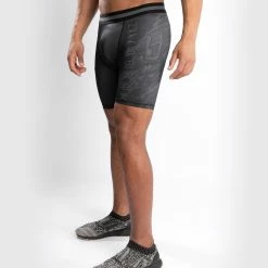 Venum YKZ21 Vale Tudo Shorts - Black/Black -Cheap Boxing Store f 252F4 252F2 252F5 252Ff425cddf5b826958892442f9a5b1627a645bcfb2 VALETUDO YKZ BLACK BLACK 01 3a17288e ac92 49fd 968b a7c76ee29765